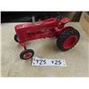 Image 1 : ERTL McCormick Farmall 400 Die Cast Tractor - No Box 4.5" x 5.5" x 9"