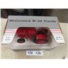 Image 3 : Liberty Classics Spec Cast McCormick W-30 Die Cast Tractor with Box 1: 16 Scale ; 
