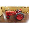 Image 3 : Classic Toy Farm McCormick Farmall 200 Plastic Tractor with Rubber Tires 