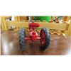 Image 4 : Classic Toy Farm McCormick Farmall 200 Plastic Tractor with Rubber Tires 