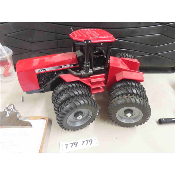 Steiger CASE I 9370 Heritage Collection 4 Wheel Drive Tractor with 12 Tires 