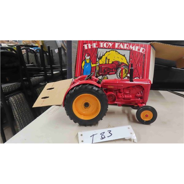 The Toy Farmer Massey Harris 55 Diesel Die Cast Tractor 5" x 5.5" x 9" 