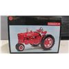Image 3 : ERTL # 4610 Precision Series 1939 McCormick Farmall M Die Cast Tractor with Box, 