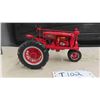 Image 5 :  The Farmall F-20 Precision Series Die Cast Tractor, 1:16 Scale