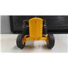 Image 3 : John Deere 1963 Model Solo I Die Cast Tractor with Rubber Tires, 1:16 Scale, 