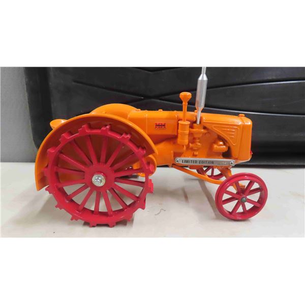 Minneapolis Moline Limited Edition Die Cast Metal Tractor, Tractor Classic 2nd 