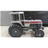 Image 5 : White 2-135 Series Field Boss, Metal Tractor, 6" x 8" x 10"