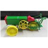 Image 5 : John Deere Tractor, Metal with Steel Wheels, 4.25" x 5.5" x 10.5"