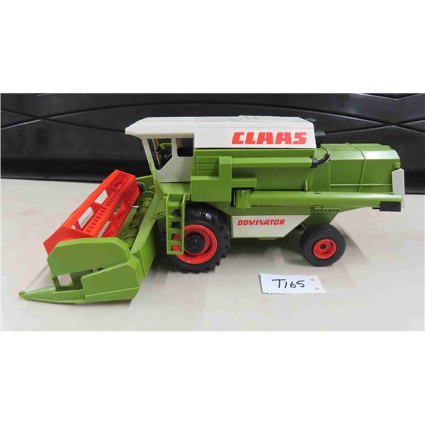 Class Dominator Die Cast Plastic with Plastic Tires, 5.5" x 7.5" x 14"