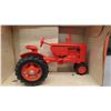 Image 2 : JLE Scale Models Die Cast Metal Tractor with Rubber Tires, Summer Toy Festival