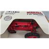 Image 5 : ERTL Farmall F-20 Tractor Metal with Rubber Tires in Original Box, 1:16 Scale