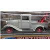 Image 5 : 1934 Ford Pickup Metal Tow Truck in Original Box 1:18 Scale