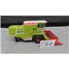 Image 1 : Class Dominator Metal Combine with Rubber Tires 3.25" x 3.75" x 7.5" 