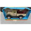Image 1 : Nylint Classics Era Metal Tow Truck with Rubber Tires in Original Box 5" x 6" x 14" 
