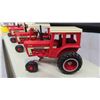 Image 9 : IHC 66 Series Metal Die Cast Farm Tractors by ERTL 1993 Set 5 of 9 ; 966, 1066 Turbo,