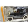 Image 4 : 2 ERTL Die Cast Metal Banks with Key ; 1913 Model T Delivery + 1932 Ford - New in 