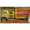 Image 5 : ERTL Home Hardware Limited Edition Die Cast Metal 1931 Hawkeye Truck Locking
