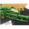 Image 2 : John Deere 121 Pull Type Combine - Metal, No Box 4.5" x 7" x 14.5"