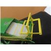 Image 4 : John Deere 121 Pull Type Combine - Metal, No Box 4.5" x 7" x 14.5"