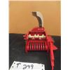 Image 3 : True Scale Metal Vintage Forage Blower 5" x 7" x 7.5" 