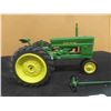 Image 2 : John Deere Die Cast Tractor - No Box, Steering Wheel Off, 3.5" x 4.5" x 7" 