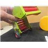 Image 10 : Claas Round Baler with Bale, Metal + Plastic 4.5" x 5" x 8" 