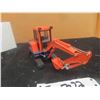 Image 5 : Kubota KX71 Die Cast Excavator 2.5" x 4" x 7" 
