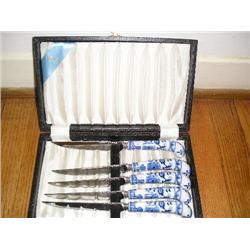 Set of 5 English knives in case