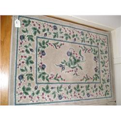 Small area rug.