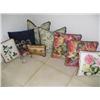 Image 1 : Pillows, pillows & more pillows!!!