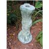 Image 1 : Cement Bird Bath (bottom only)