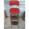 Image 1 : Red Kitchen Step Stool