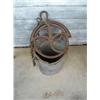 Image 1 : Pulley from an old well w/bucket