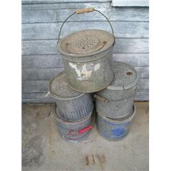 5 minnow buckets
