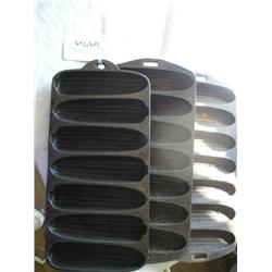 3 cast iron corn bread pans
