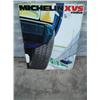 Image 1 : Michelin XVS Radial Sign