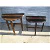 Image 1 : Two small occasional tables