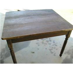 Old oak table w/turned legs