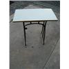 Image 1 : Table w/sewing machine base