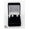 Image 1 : #797-1.00 CT TW EARRINGS WITH 6 ROUND CZ