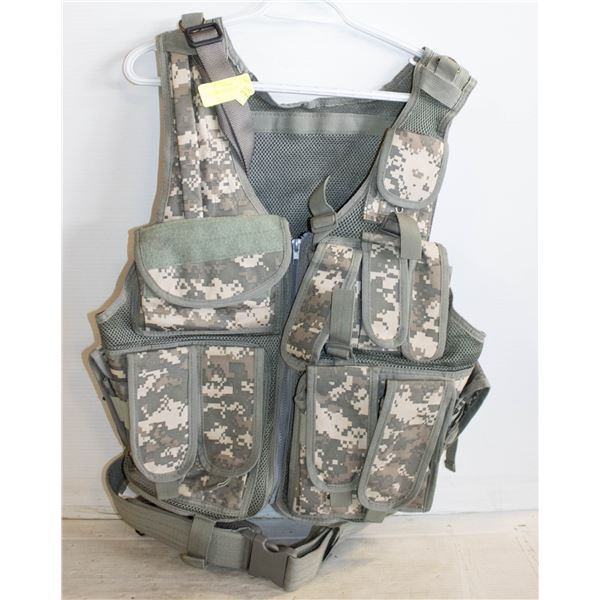 MILITARY TACTICAL VEST