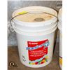 Image 1 : 5 GALLON PAIL OF PLANICRETE A/C STUCCO & TILE