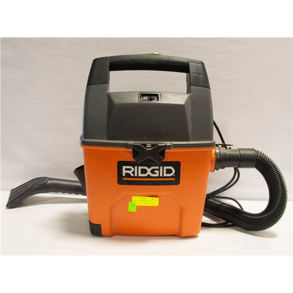 RIDGID 3 GALLON SHOP VAC