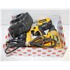 Image 1 : 2 DEWALT HAND DRILLS WITH 1 BATTERY & CHARGER