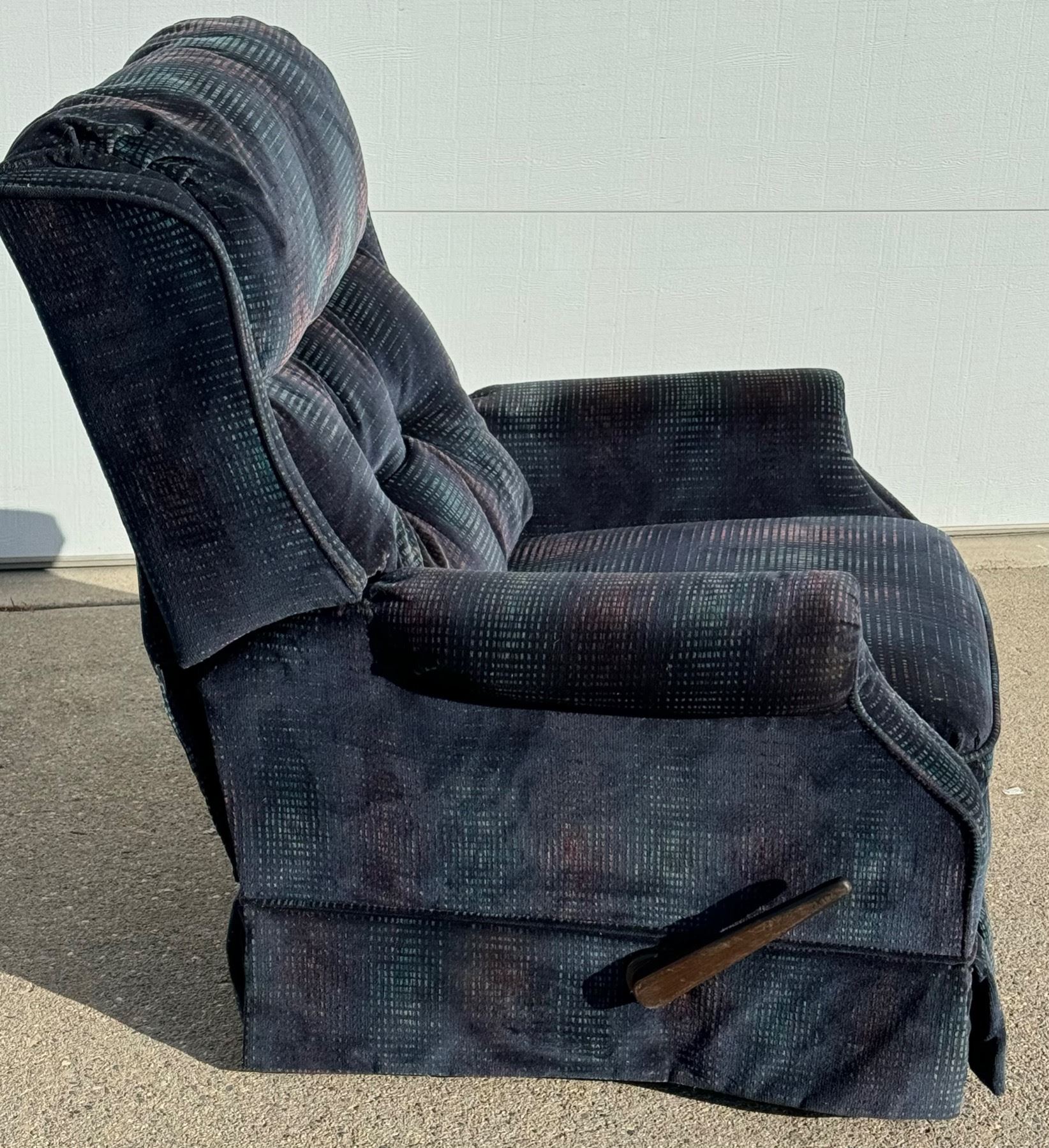 LANE ROCKER SWIVEL RECLINER!