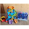 Image 7 : 2 Kid's playsets - Large fisher price car playset & Imaginex - Monsters Inc