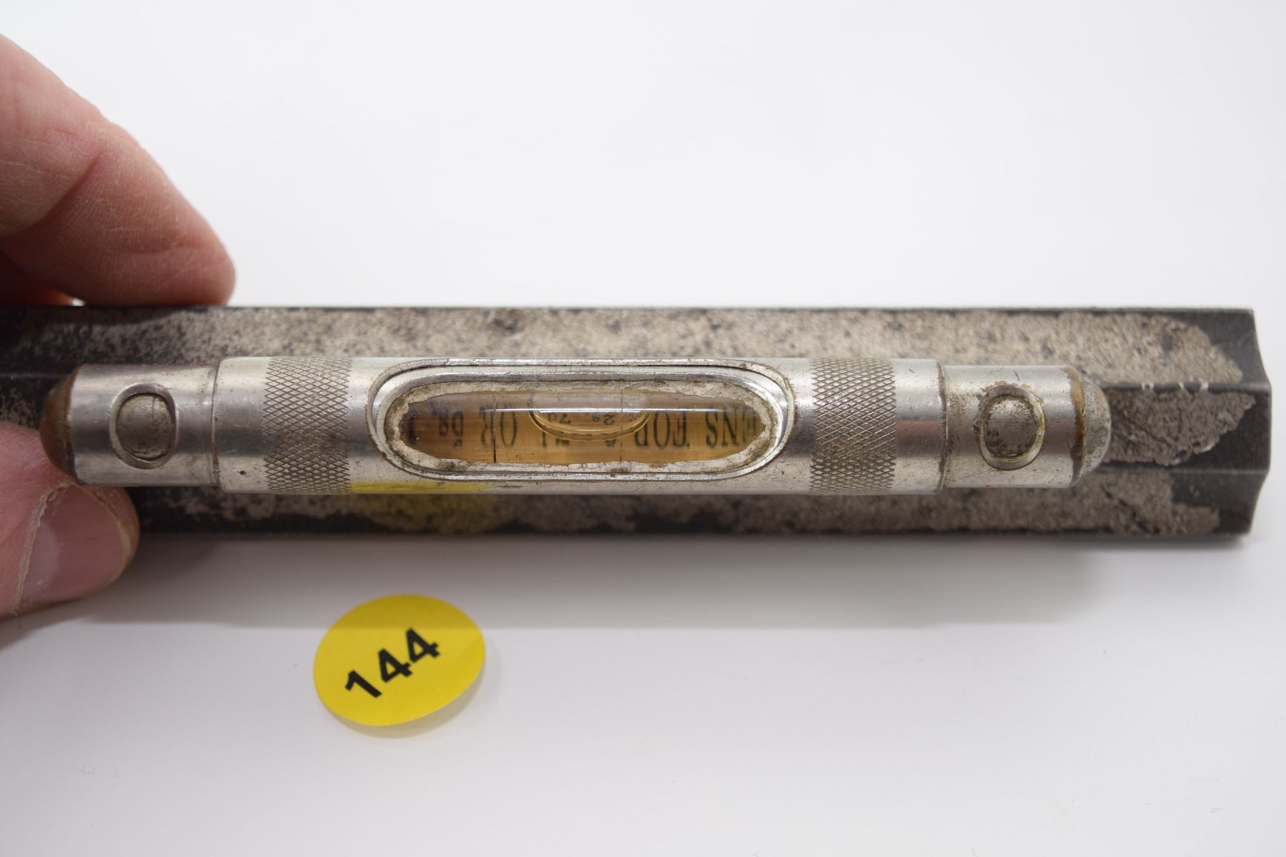 Stanley 24 corner level - Schmalz Auctions