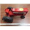 Image 1 : 1H 656 Farmall international red tractor