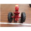 Image 3 : 1H 656 Farmall international red tractor