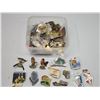 Image 1 : Container of Lions Club collector's pins - USA